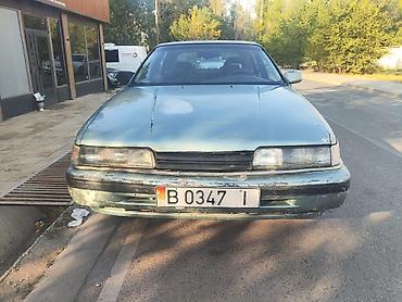 626 ge: Mazda 626: 1990 г., 2 л, Механика, Бензин, Хэтчбэк — 9
