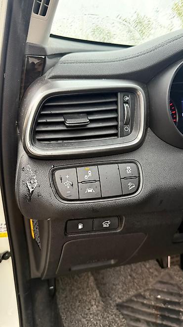 Kia: Kia Sorento: 2019 г., 2 л, Автомат, Дизель, Кроссовер — 9