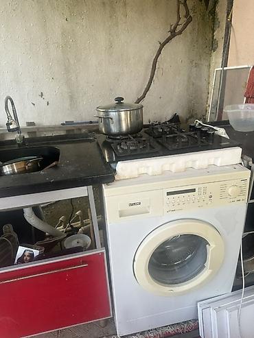 kirayə 1 otaq: Bağ evi tarqovu ramana deyilən yerde düz yol kenarı 204 un — 3