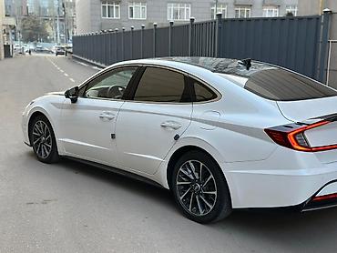 Hyundai: Hyundai Sonata: 2019 г., 2 л, Автомат, Газ, Седан — 5