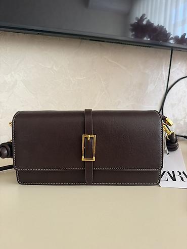ZARA çiyin çantası – qəhvəyi rəng - Material: hamar teksturalı lalafo.az -da ZARA çiyin çantası – qəhvəyi rəng - Material: hamar teksturalı