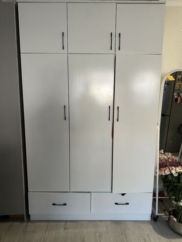 шкафы арзан: Шкаф-купе распашной серый, многофункциональный - Конфигурация: 3