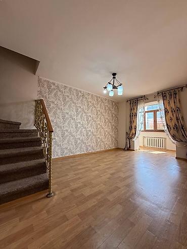 уровневая: 3 комнаты, 73 м², Золотой квадрат Индивидуалка, 5 этаж, Косметический ремонт — 2