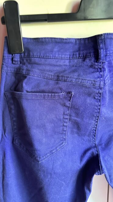 Pantalone: S (EU 36), Drugi kroj pantalona na lalafo.rs — 10 Pantalone: S (EU 36), Drugi kroj pantalona — 10