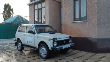 ВАЗ (ЛАДА): ВАЗ (ЛАДА) 4x4 Niva: 1997 г., 1.7 л, Механика, Бензин, Кроссовер