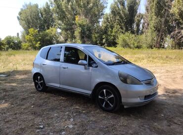 авто в рассрочку без банка без первоначального взноса в бишкеке: Honda Fit: 2002 г., 1.3 л, Вариатор, Бензин, Хэтчбэк