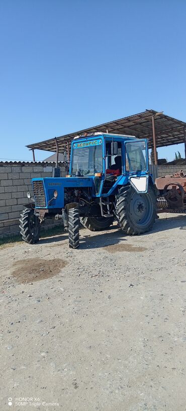 traktor altlıqlı qış çəkmələri: Belarus 80.1 təkdə satılır presbağlayanla birlikdədə tək-8500