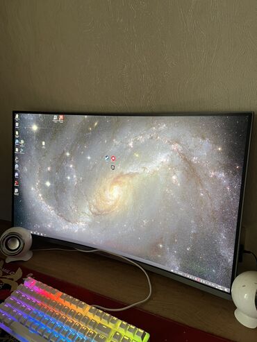 Мониторы: Монитор, Samsung, Б/у, LED, 32" - 33"