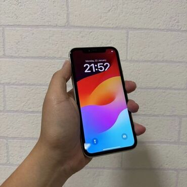 Apple iPhone: IPhone 11, 128 GB, Ağ, Zəmanət, Face ID, Sənədlərlə