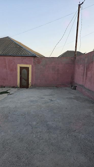 Həyət evləri və villaların satışı: 3 otaqlı, 100 kv. m, Orta təmir — 2