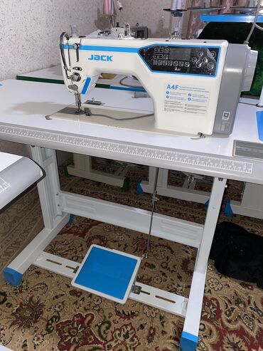 Швейная машина Jack, Компьютеризованная, Механическая, Автомат