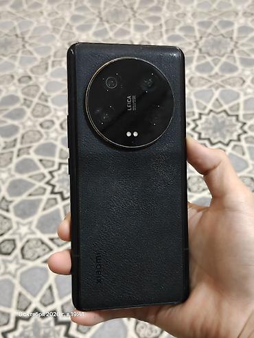 Xiaomi, 13 Ultra, Б/у, 256 ГБ, цвет - Черный, 2 SIM at lalafo.kg Xiaomi, 13 Ultra, Б/у, 256 ГБ, цвет - Черный, 2 SIM
