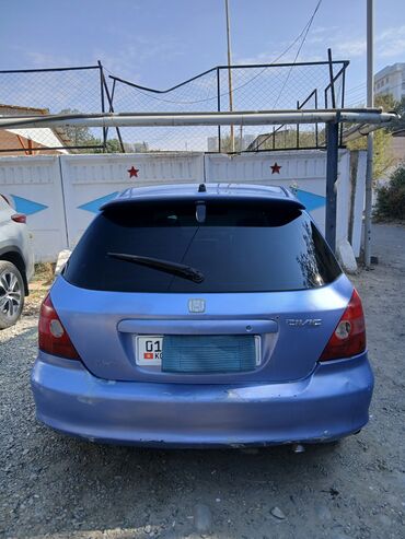 Другие автомобили: Синий компактный хэтчбек (3/5 дверей) с зимней резиной Nokian Nordman at lalafo.kg — 8 Другие автомобили: Синий компактный хэтчбек (3/5 дверей) с зимней резиной Nokian Nordman — 8