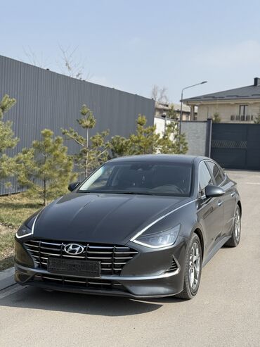 Hyundai: Hyundai Sonata: 2019 г., 2 л, Автомат, Бензин, Седан