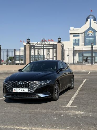 продаю в связи с переездом: Hyundai Grandeur: 2019 г., 3 л, Автоматические, Газ, Седан