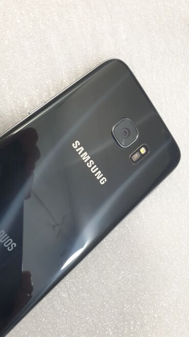 самсунг 33: Samsung Galaxy S7 Edge, Б/у, 32 ГБ, цвет - Черный, 2 SIM