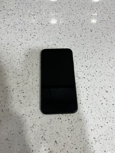 iphone 11 qara: IPhone 11, 128 GB, Qara, Simsiz şarj, Zəmanət, Sənədlərlə