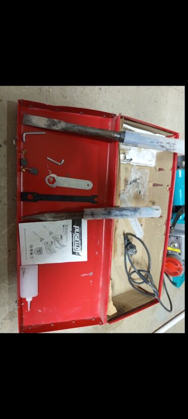 Kömürsındıran çəkiclər: Elektrikli dəmir beton dağıtma çəkici, beton və daş səthləri qırmaq və -da lalafo.az — 10 Kömürsındıran çəkiclər: Elektrikli dəmir beton dağıtma çəkici, beton və daş səthləri qırmaq və — 10