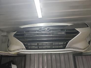 Передний бампер с решеткой радиатора для Hyundai (эмблема Hyundai на