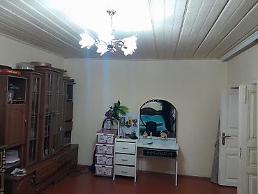 qubada satılan həyət evləri: 3 otaqlı, 3 kv. m, Kredit yoxdur, Orta təmir — 4
