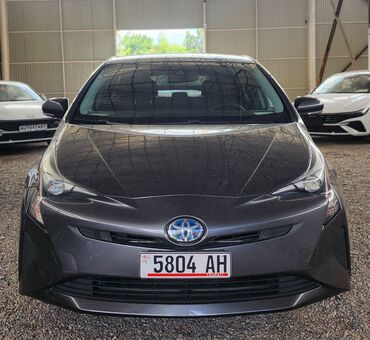 Toyota: Toyota Prius: 2018 г., 1.8 л, Робот, Гибрид, Хэтчбэк