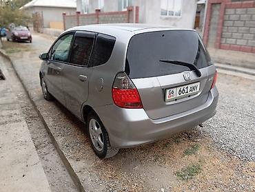 Honda Fit: 2004 г., 1.5 л, Вариатор, Бензин, Хэтчбэк at lalafo.kg Honda Fit: 2004 г., 1.5 л, Вариатор, Бензин, Хэтчбэк