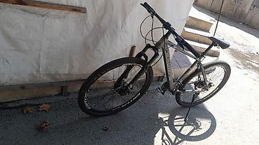 dirt jump velosiped: BMX GTM dağ velosipedi - Geniş və möhkəm alüminium çərçivə, idman — 4