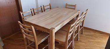 Setovi stolova i stolica: Na prodaju sto i 8 stolica od kuvane bukve. Dimenzije stola su 90 x — 1