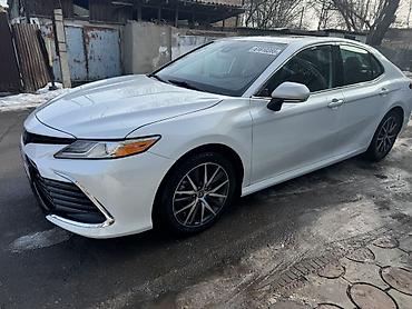 Toyota: Toyota Camry: 2022 г., 2.5 л, Автомат, Гибрид, Седан — 3
