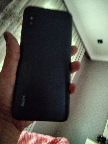 iphone xs max kredit: Məhsul: Redmi smartfon Xüsusiyyətlər: - Korpus: Mat qara arxa panel