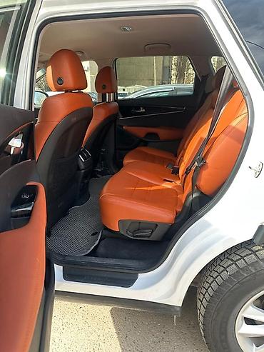 Kia: Kia Sorento: 2019 г., 2.4 л, Бензин, Кроссовер — 12