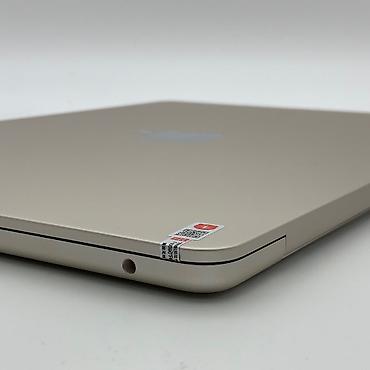 macbook m3: MacBook Air 15" M3 (2024) 8/256 Starlight Чип Apple M3 (8-ядерный CPU — 4