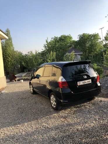 хонда сивик леви руль автамат хежибек серебристый: Honda Fit: 2004 г., 1.3 л, Бензин