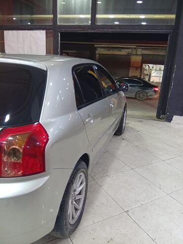 Toyota: Toyota Corolla: 1.4 l | 2005 il Hetçbek — 7