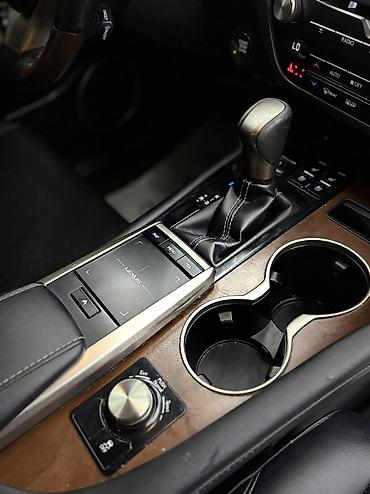 Lexus: Lexus RX: 2021 г., 3.5 л, Автомат, Бензин, Кроссовер — 15