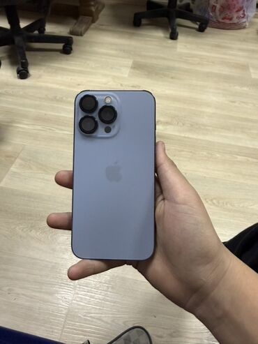 Apple iPhone: IPhone 13 Pro, Б/у, 256 ГБ, Голубой, 77 % — 1