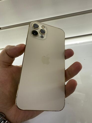 мобильные телефоны fly ezzy 8: IPhone 12 Pro, 128 ГБ, Золотой, Защитное стекло, 76 %