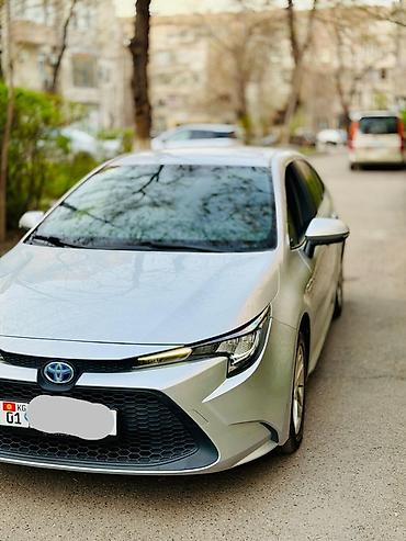 coroll: Toyota Levin: 2020 г., 1.8 л, Вариатор, Гибрид, Хэтчбэк — 2