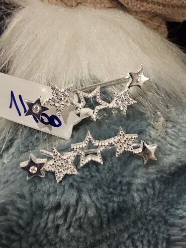 Minđuše: Srebrni nakit – više modela - Srebrne minđuše sa prozirnim cirkonima na lalafo.rs — 34 Minđuše: Srebrni nakit – više modela - Srebrne minđuše sa prozirnim cirkonima — 34