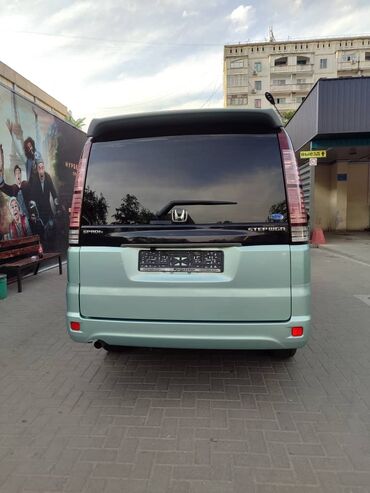 Honda: Honda Stepwgn: 2003 г., 2 л, Автомат, Бензин, Минивэн — 10