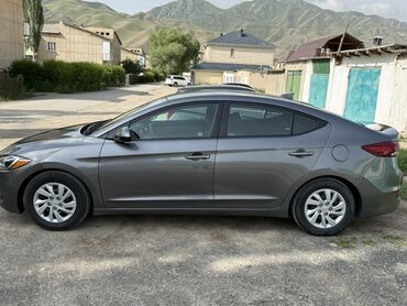 Hyundai: Hyundai Elantra: 2018 г., 2 л, Автомат, Бензин, Седан — 2