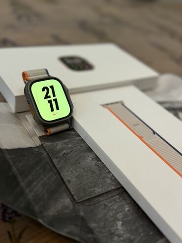 apple watch ultra цена бишкек: Срочно продаю Часы! Оригинал! Размер: 49ММ (Самые большие) Новая