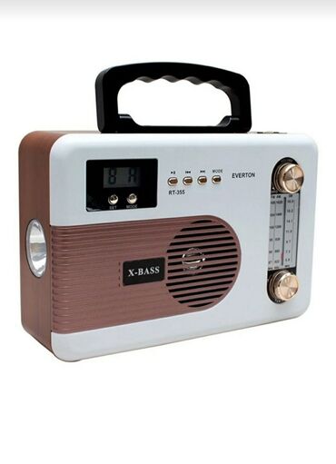 radio saat: Nostalji görünüşlü səs gücləndirici Fm radio var Bluetooth var