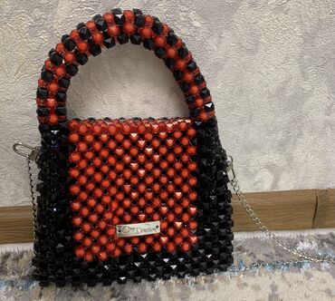 чехлы на стул: Вяжу крючком сумки и создаю украшения из бисера. Сумки вяжу из