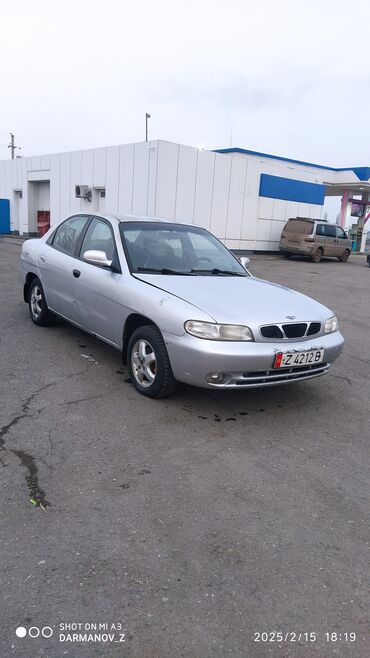 Daewoo: Daewoo Nubira: 1998 г., 1.5 л, Механика, Бензин, Седан