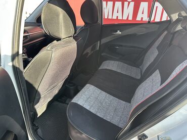 Kia: Kia Picanto: 2018 г., 1 л, Автомат, Бензин, Хэтчбэк — 7