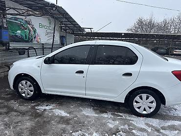 Renault: Renault Logan: 2018 г., Седан — 18