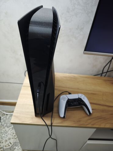 редми а3 цена ош: Продаю Playstation 5 в отличном состоянии. Имеется один жойстик. из