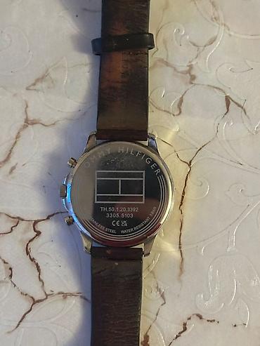 Наручные часы: Tommy Hilfiger kişi qol saatı - Brend: Tommy Hilfiger (orijinal qabı — 3