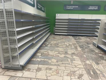 Витрины: Витрины, стеллажи, полки торговые металлические б/у, полка магазинная — 18